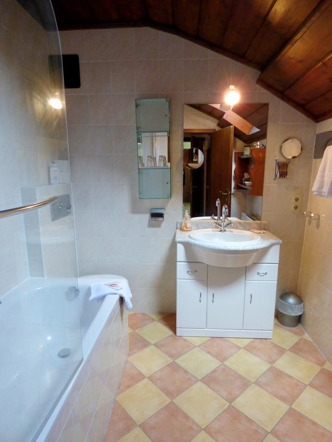 Hotel Engelhof Тутцинг Экстерьер фото